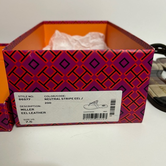 ⭐️NIB Tory Burch Embellished Miller Sandals Pink Moon 7 1/2⭐️ - Picture 9 of 9